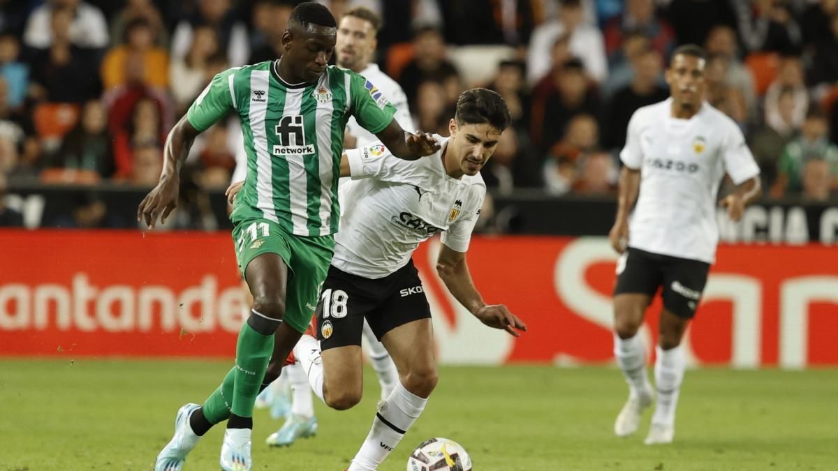 Rumor Transfer Memanas: Luis Henrique Tampil Lesu Lawan Betis, Media Italia Sebut Fokusnya Sudah ke Roma