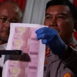 sindikat-uang-palsu-lintas-daerah-dibongkar-15-ribu-lembar-pecahan-rp100-ribu-disita-polisi-150x150 Ensiklopedia