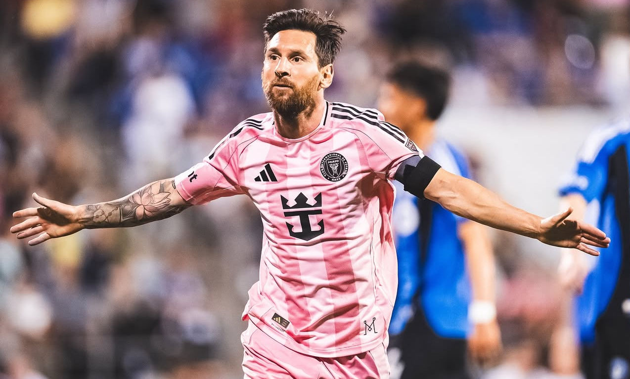 Sisi Lain Sang Bintang: Dari Rekor Transfer Fantastis hingga Pesan Haru untuk Messi