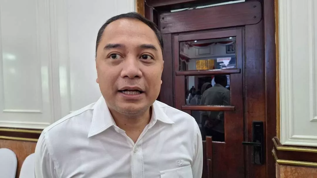Skandal Aborsi Viral: Tio Ferdian dipecat Pemkot Surabaya, Eri Cahyadi ungkap pengakuannya saat klarifikasi