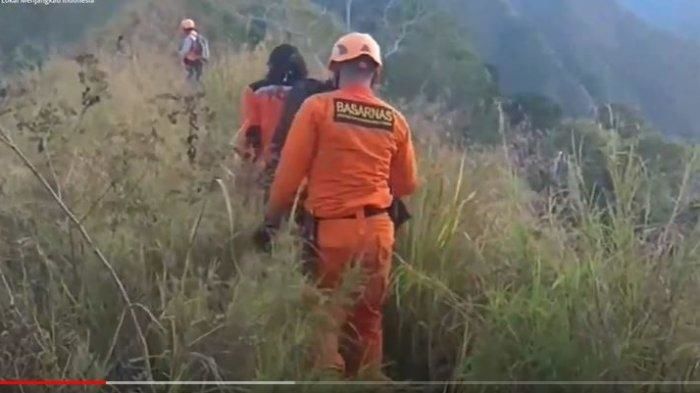 Tragedi di Gunung Piramid Bondowoso: Evakuasi Dua Pendaki yang Tewas di Jurang 60 Meter Terkendala Cuaca Ekstrem