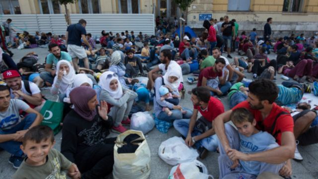 Tragedi Kemanusiaan di Ceuta: Gelombang Migran Maroko Picu Krisis Perbatasan Uni Eropa