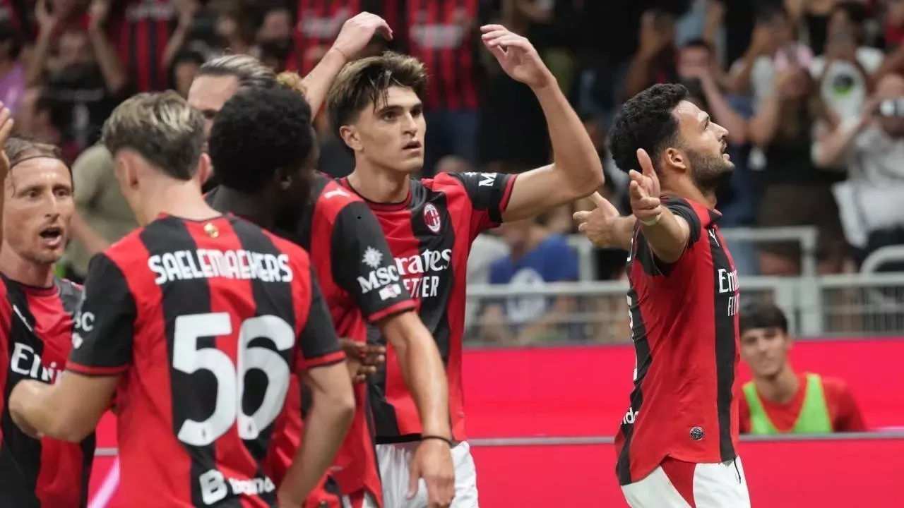 AC Milan Menjadi Klub dengan Pemasukan Transfer Tertinggi Serie A Musim Ini, Mengungguli Bologna dan Parma