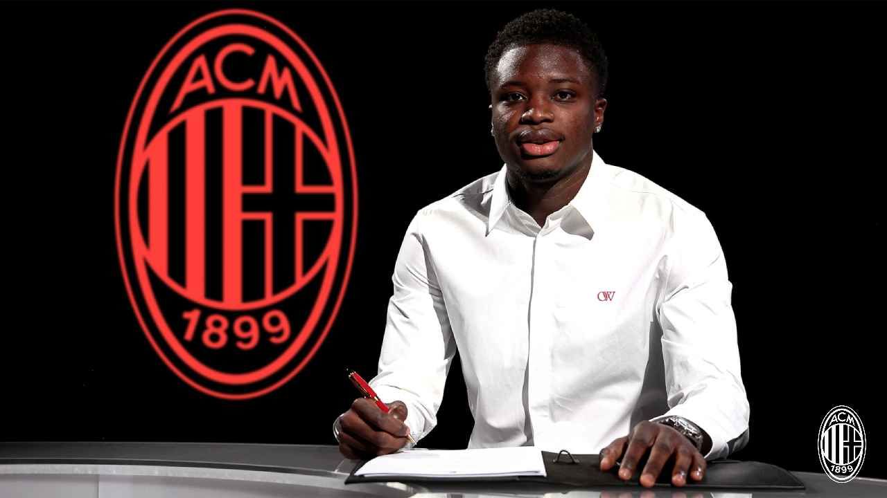 Alphanjo Cisse Bersinar! 3 Media Italia Beri Rating Pemain AC Milan Alphanjo Cisse MOTM Usai Imbang Lawan Juventus