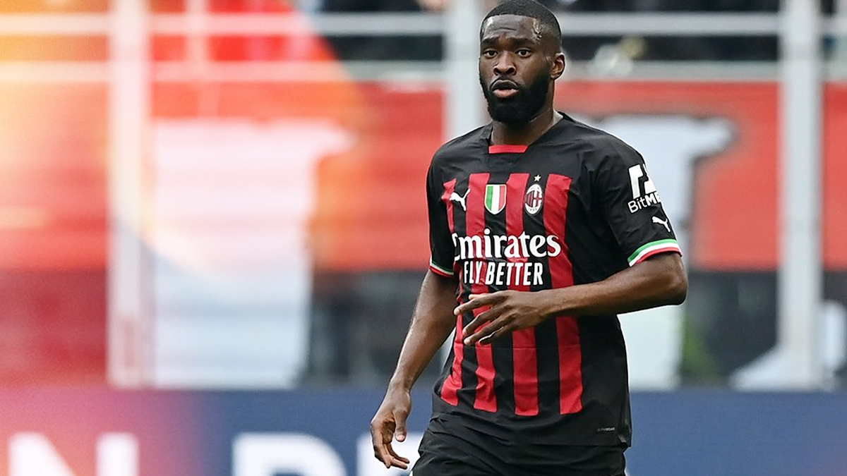 Bursa Transfer Panas: AC Milan Pertimbangkan Lepas Fikayo Tomori ke Fulham