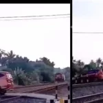 detik-detik-mencekam-viral-video-pengendara-nyaris-tertabrak-kereta-api-di-semarang-kai-beri-penjelasan-resmi-150x150 Ensiklopedia