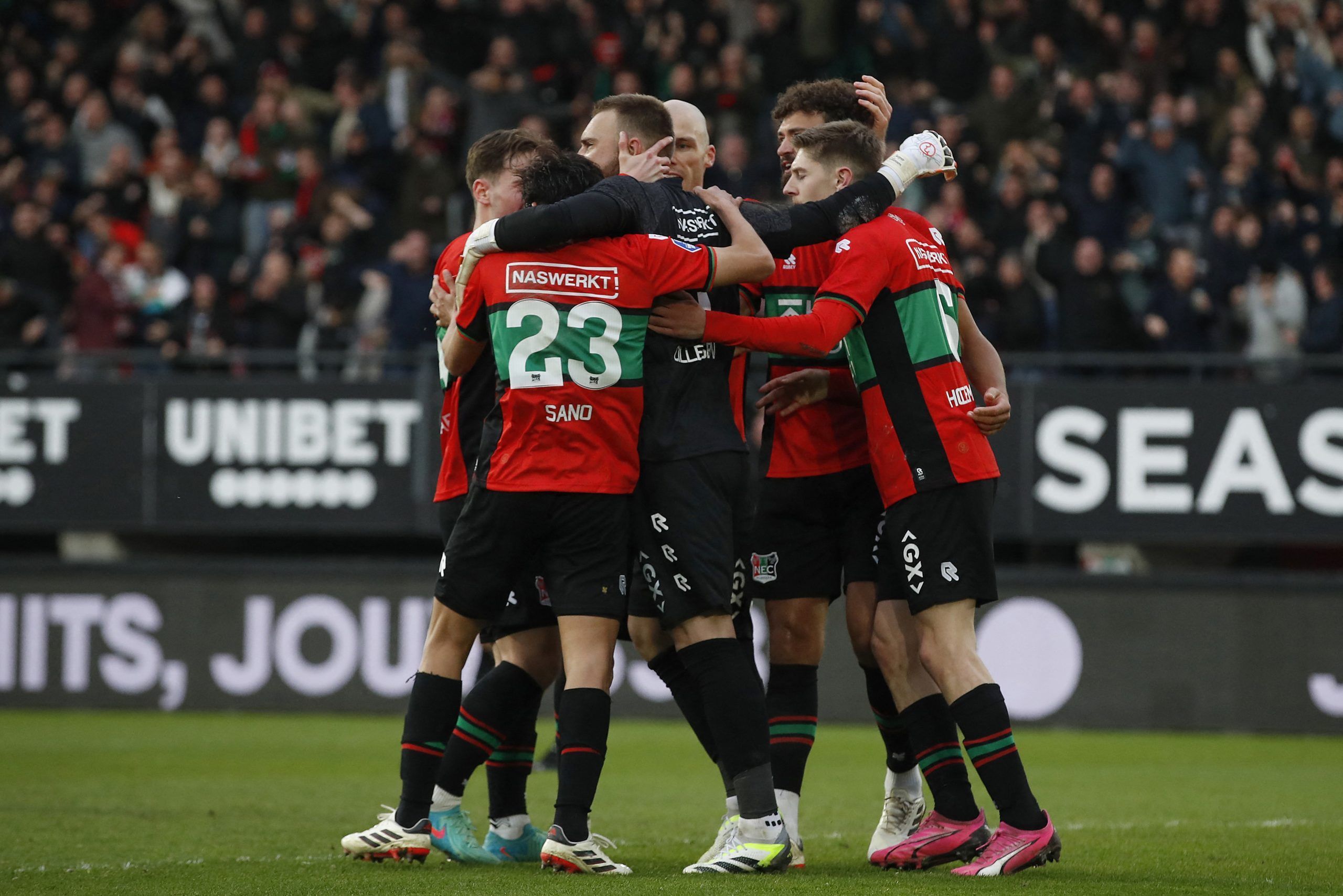 Drama Gol Menit Akhir dan Kritik Taktik: Perjalanan Berliku NEC Nijmegen di Eredivisie