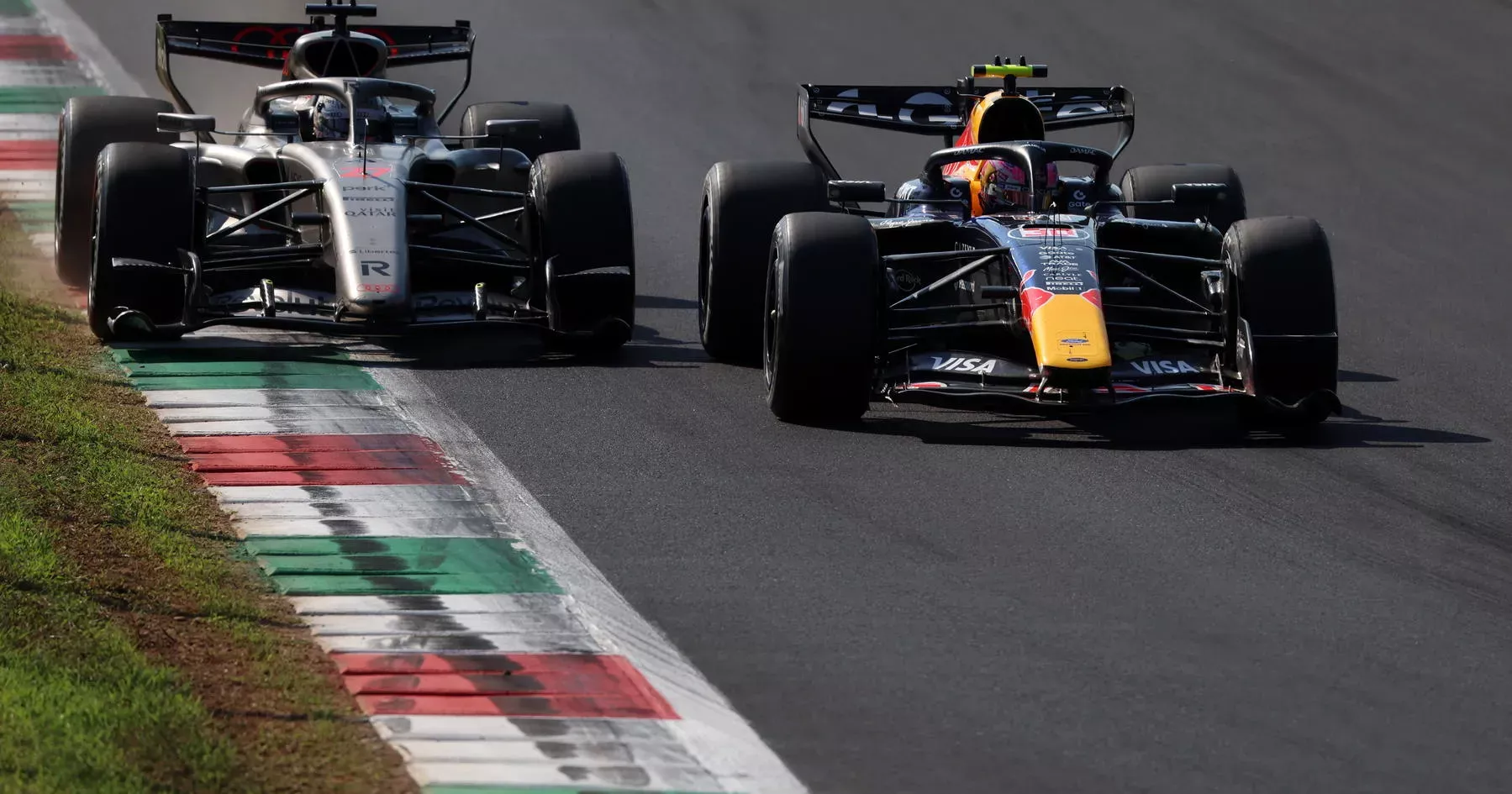 Kontroversi di Lintasan: Nico Hulkenberg Kritik Manuver Khas Liam Lawson di F1