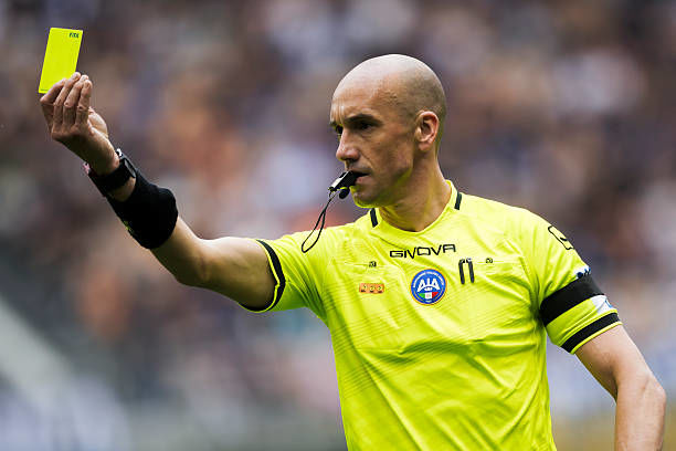 Kontroversi Wasit di Serie A: Media Italia Soroti Kejanggalan Michael Fabbri di Laga Cagliari Vs Inter