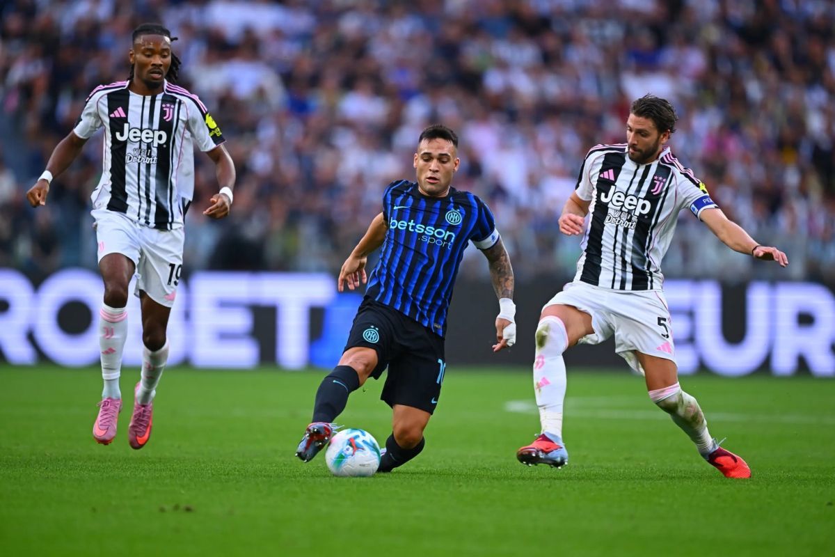 Kritik Tajam untuk Inter: Lautaro Martinez dan Esposito Dinilai Boros Peluang Lawan Cagliari