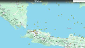 Langit Kembali Normal: Menikmati Pemandangan Pesawat di Flightradar24 Pasca Gangguan Abu Vulkanik