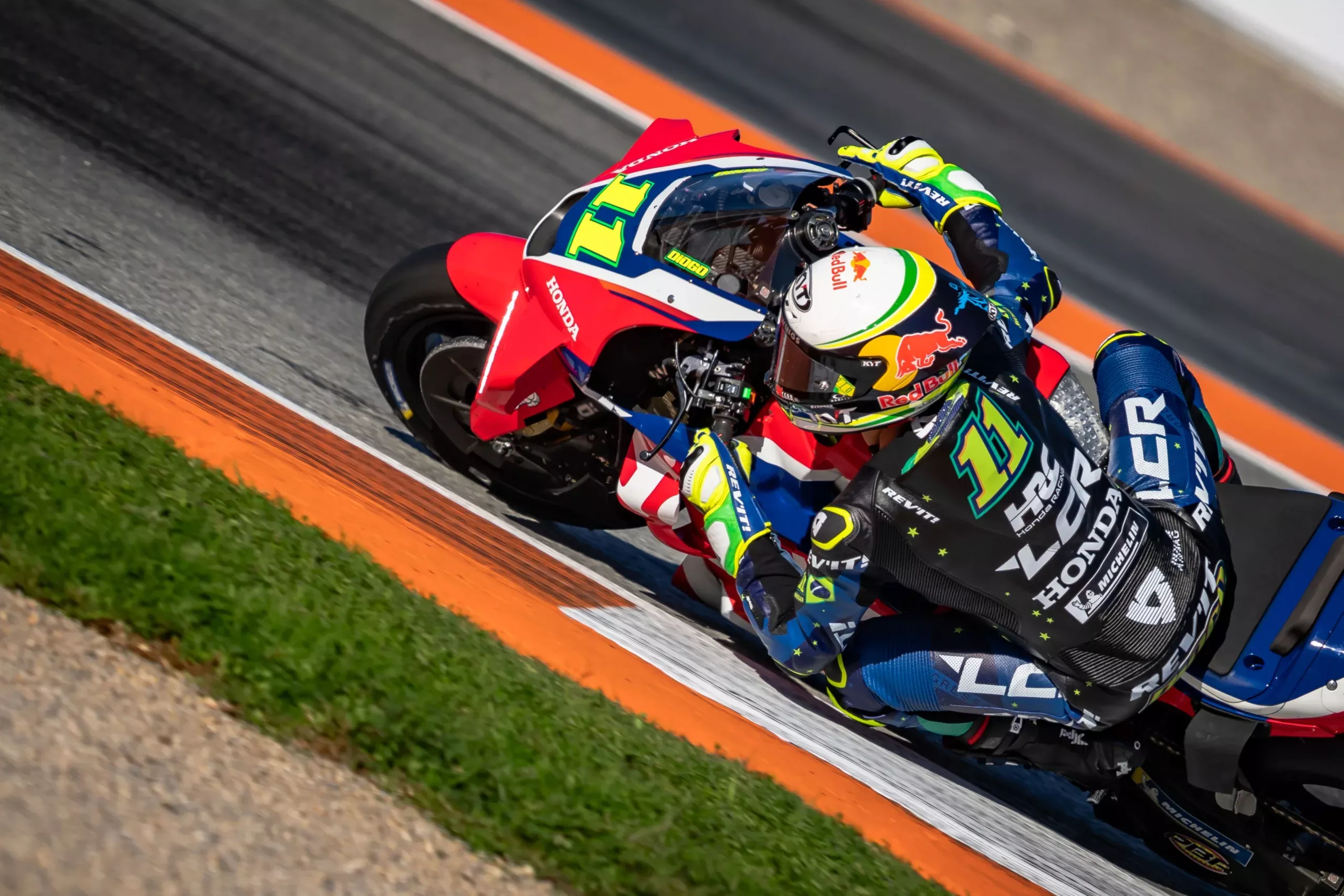Masa Depan Cerah Diogo Moreira: Cal Crutchlow Prediksi Bisa Menjadi Juara Dunia MotoGP dalam 3 Tahun