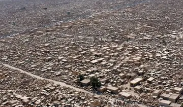 Melihat Megahnya Pemakaman Terbesar Dunia yang Memiliki 5 Juta Makam dan Luasnya Setara Kota