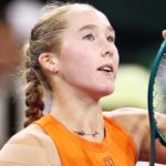 mirra-andreeva-menyulut-semangat-dengan-kemenangan-dramatis-di-us-open-150x150 Ensiklopedia