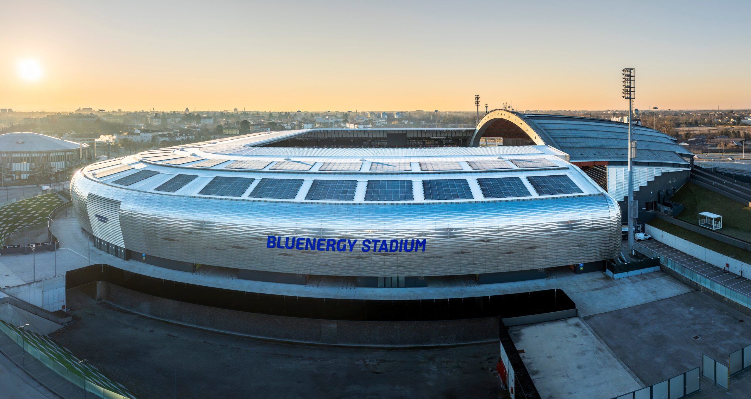 Performa Gemilang Albert Gudmundsson: Kunci Sukses Lazio Bungkam Udinese di Bluenergy Stadium
