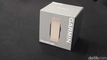 Revolusi Wearable: Unboxing Garmin CIRQA Smart Band Pemantau Kesehatan Tanpa Layar yang Minimalis