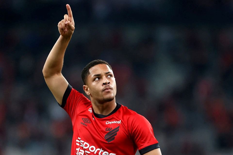 Rumor Hangat: MU dan Chelsea Ramaikan Perburuan Vitor Roque di Bulan Januari