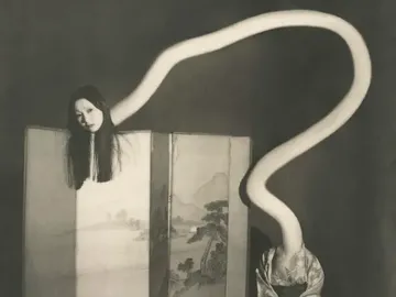Seni Surealisme Gelap: Mengintip Karya Fotografer Yuji Watanabe yang Menghidupkan Legenda Hantu Jepang