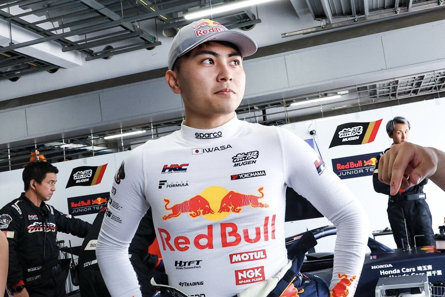 Strategi Red Bull: Ayumu Iwasa Gantikan Verstappen di Latihan Perdana Monza demi Pengembangan Talenta Muda