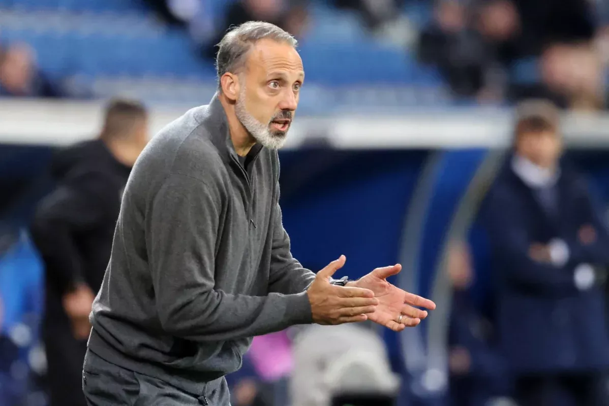 Strategi Transfer Real Sociedad: Pellegrino Matarazzo Puas dengan Perekrutan Hector Fort dan Mamadou Sarr