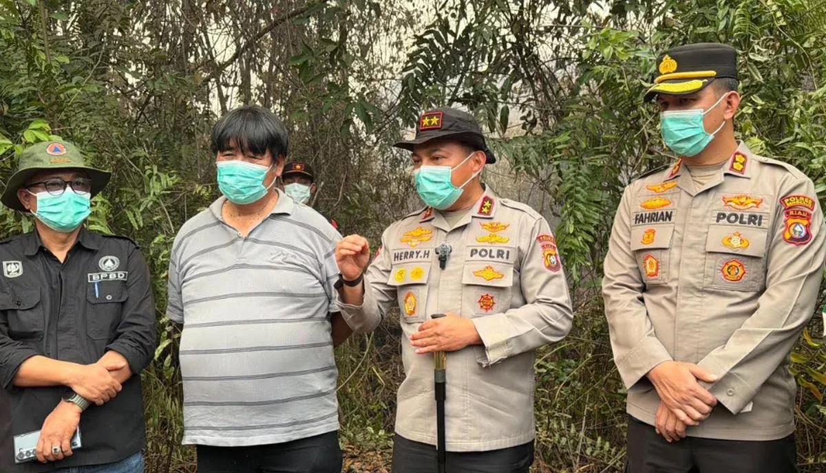 Tindak Tegas Pembakar Hutan dan Praktik Ilegal: Kapolri Ungkap 138 Tersangka Karhutla serta Fakta Kantor Loker Viral