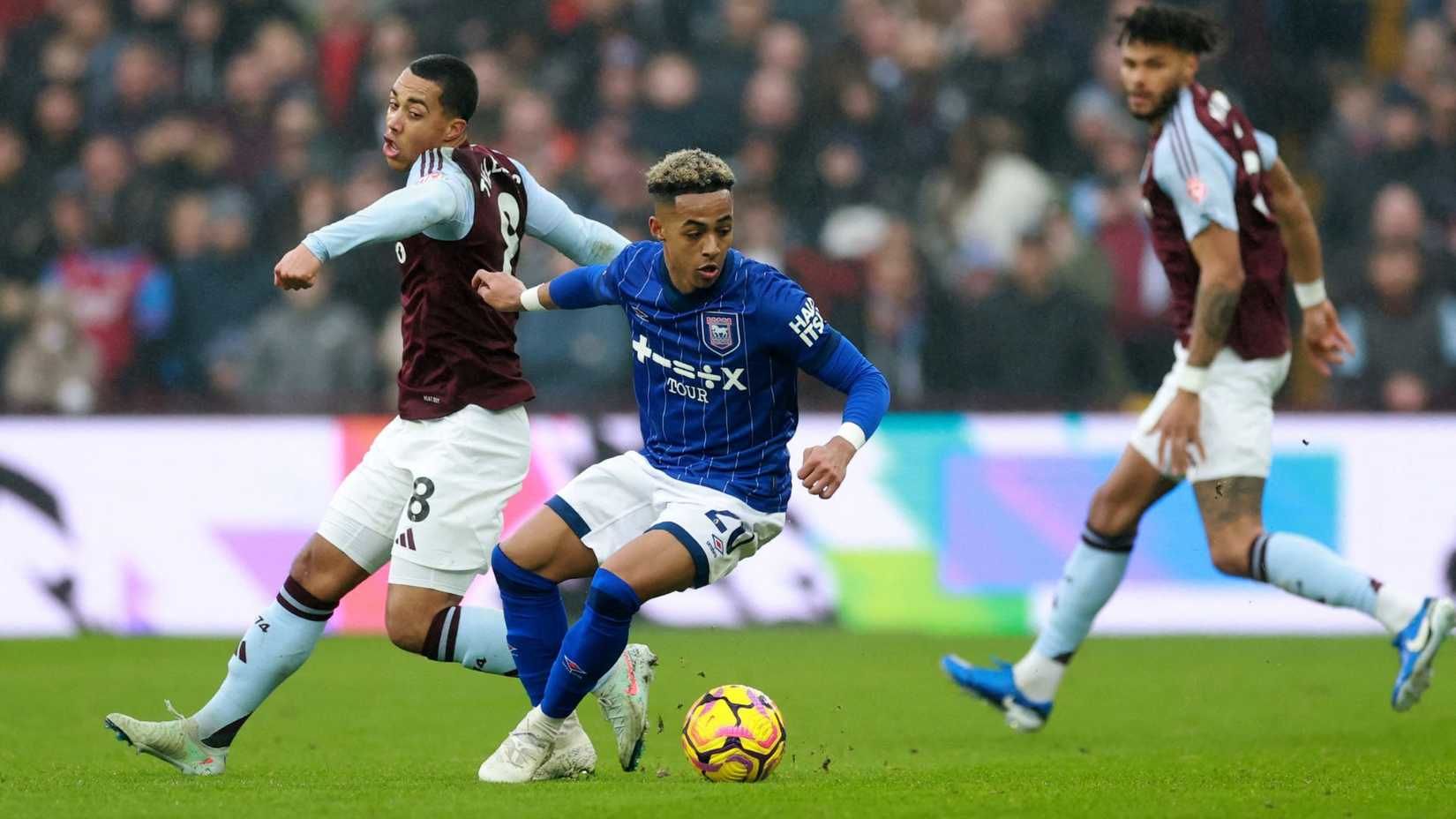 Transfer Omari Hutchinson: Kenapa Semua Pihak Sepakat, Ungkap Media Italia