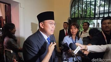 Transformasi Digital: Wamenkomdigi Angga Pede 5G Indonesia Makin Berkualitas dalam 3 Tahun