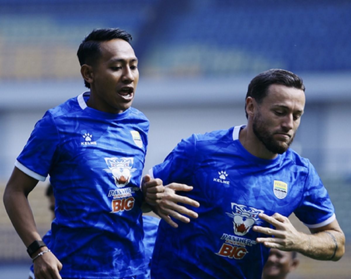 Aksi Heroik Luka Menalo: Bawa Persib Bandung Melakukan Remontada Dramatis Lawan Port FC