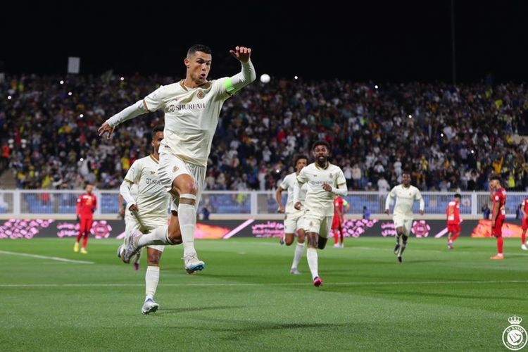 Aksi Spektakuler Al-Nassr: Cetak Hat-trick Cristiano Ronaldo Kian Dekat dengan 1000 Gol