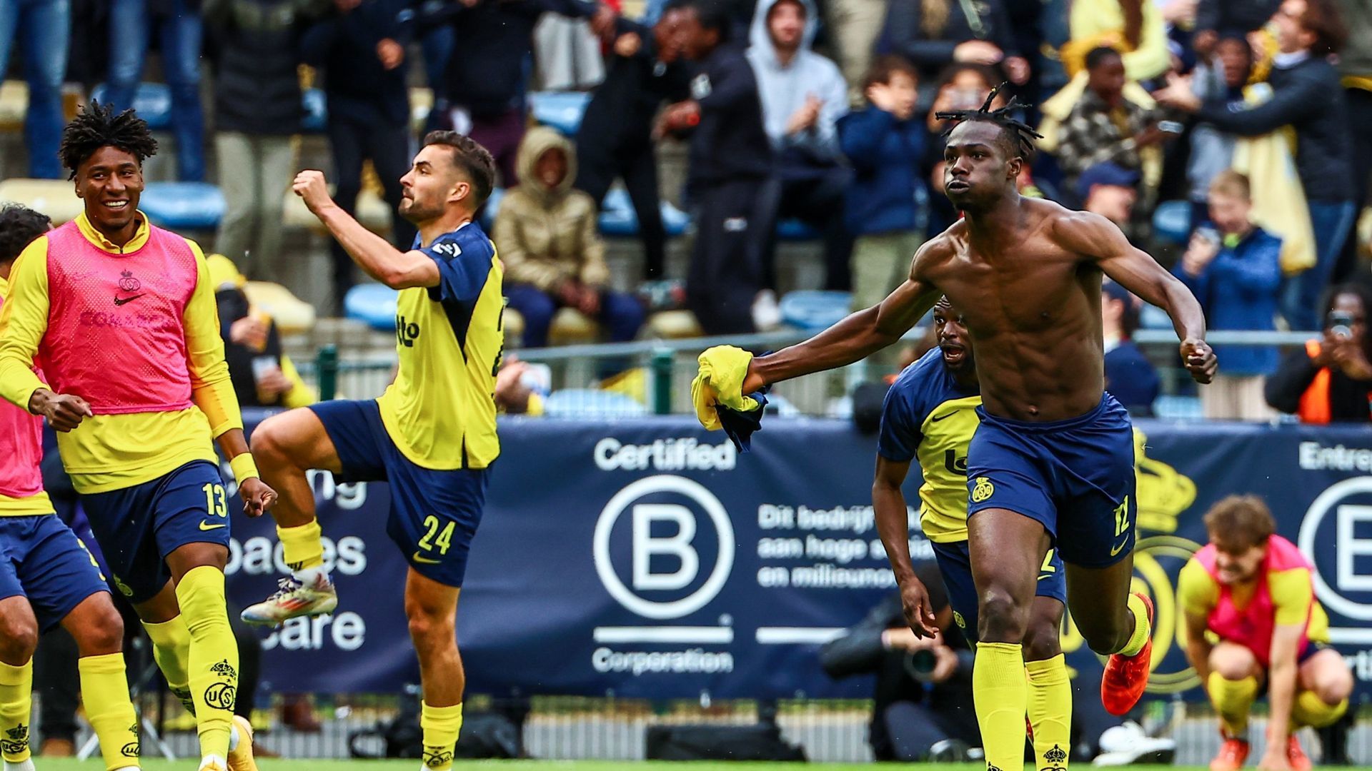 Aksi Spektakuler Relebohile Mofokeng Bawa Union Saint-Gilloise Menang Dramatis Atas Cercle Brugge