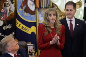 Aksi Tegas Michael Dell Bela Istri Usai Menjadi Sasaran Perundungan Digital