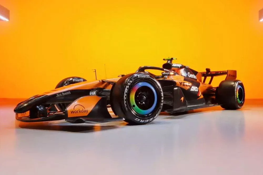 Analisis Mendalam: Oscar Piastri Tantangan McLaren Terungkap di Malaysia dan Masa Depan MCL40