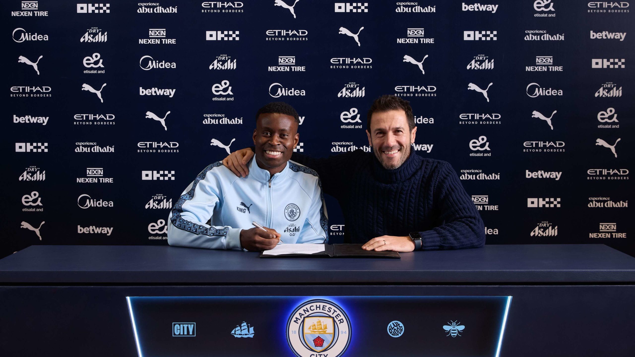 Analisis Pertandingan Manchester City: Marc Guehi Sebut Laga AEK Athens Penting bagi Perkembangan Manchester City