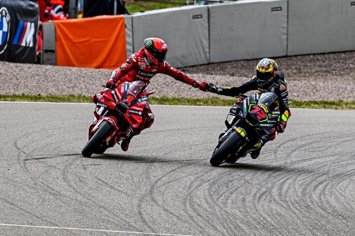 Analisis Tajam Carlo Pernat: Mengapa Performa Francesco Bagnaia Disamakan dengan Rossi Saat Akan Pensiun?