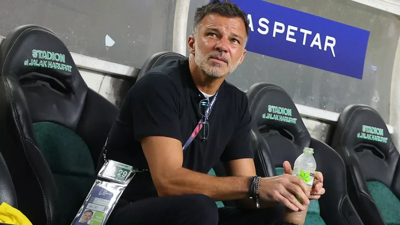 Anthony Hudson Tak Sabar Rasakan Keriuhan GBK di Final ASEAN Cup 2026 Menantang Indonesia