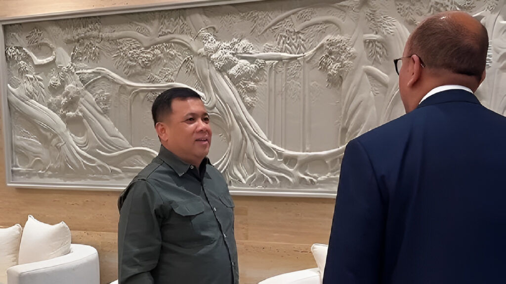 Badai di Bursa: Akuisisi BYAN Haji Isam Picu Ancaman Penurunan Kelas Pasar Modal Indonesia