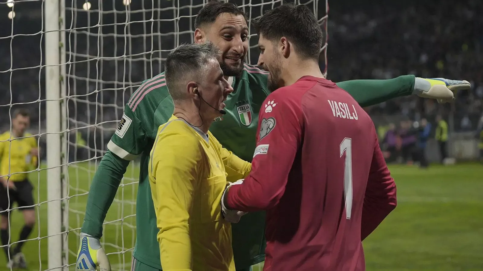 Bintang Bertahan Italia, Bastoni dan Donnarumma Jadi Sorotan Setelah Imbang 1-1 dengan Prancis
