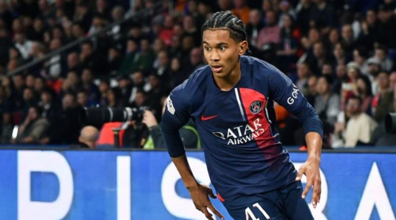 Bintang Muda PSG Senny Mayulu Bersinar: Cetak Gol Penting Saat Libas Lyon