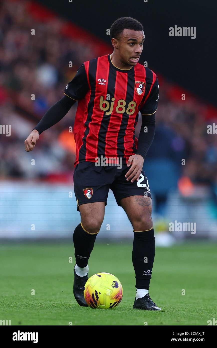 Bournemouth Siapkan Eli Junior Kroupi untuk Pertandingan Kontra Aston Villa