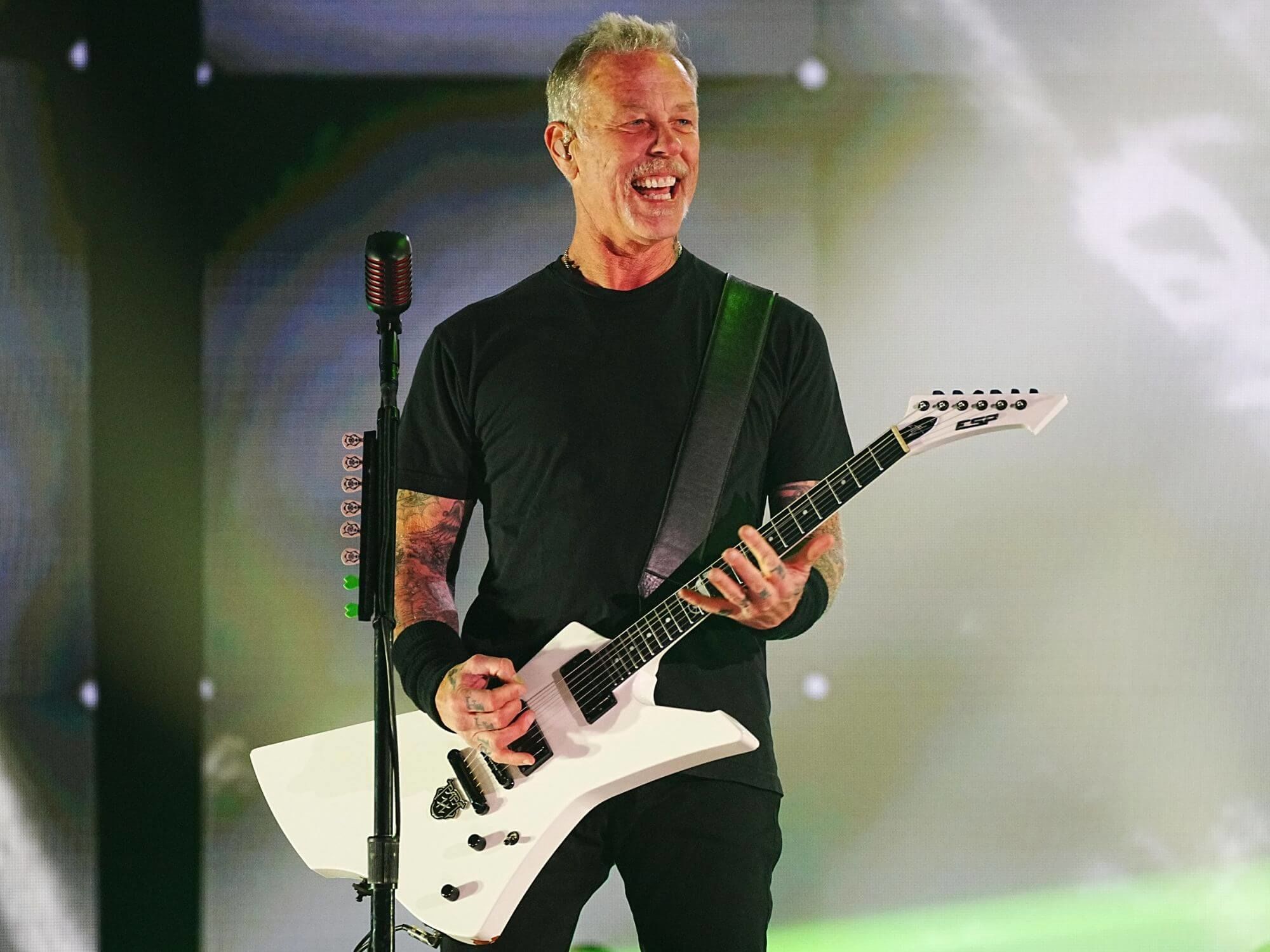 Bukan Tempat Politik: James Hetfield Tegaskan Agenda Metallica Hanya Musik dan Energi!