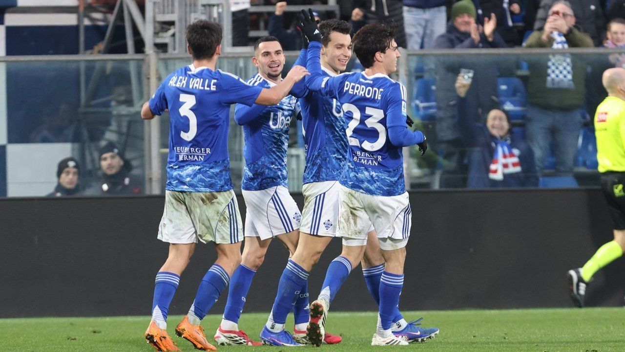 Como Menang 3-1 atas Torino: Fabregas Memimpin Keberhasilan melalui Ketangguhan dan Kedewasaan