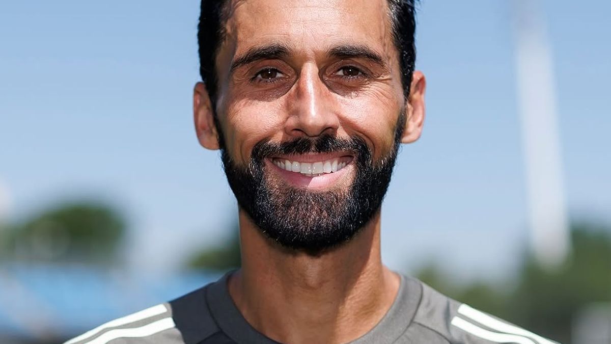 Dinamika Sepak Bola Dunia: Dari Tekanan Alvaro Arbeloa di Fulham hingga Ambisi Kejuaraan Indonesia di ASEAN Cup