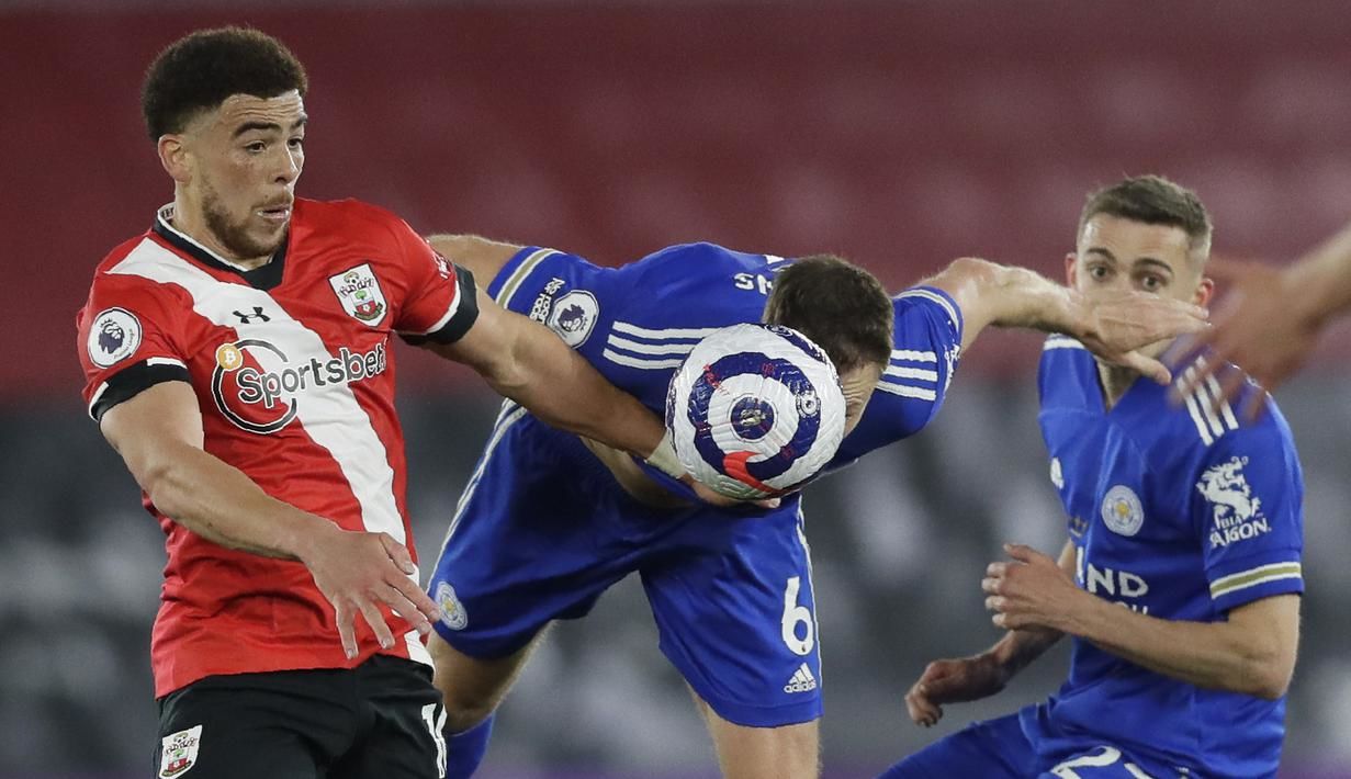 Drama di St Mary's: Southampton Ditahan Imbang Bolton di Tengah Kabar Cedera Larin dan Masa Depan Eckert