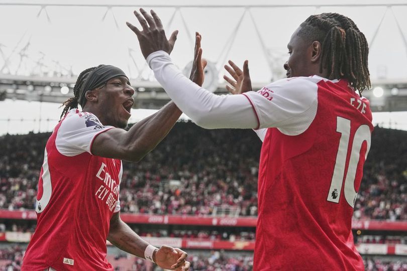 Drama Menit Akhir di City Ground: Noni Madueke Jadi Pahlawan Kemenangan Arsenal atas Nottingham Forest