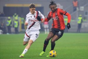 Drama San Siro: AC Milan Terkapar di Tangan Bologna, Persaingan Puncak Liga Italia Memanas!