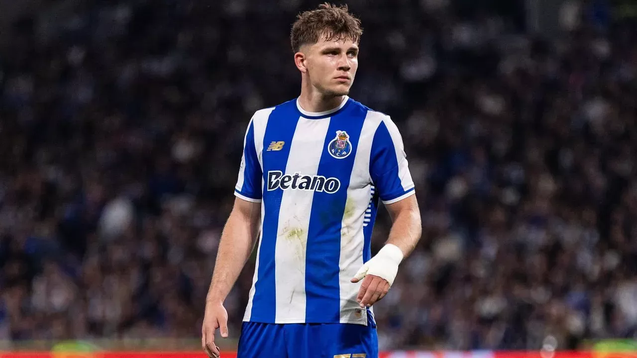 Drama VAR dan Debut Manis Pietuszewski: FC Porto Amankan Kemenangan Krusial di Liga Portugal