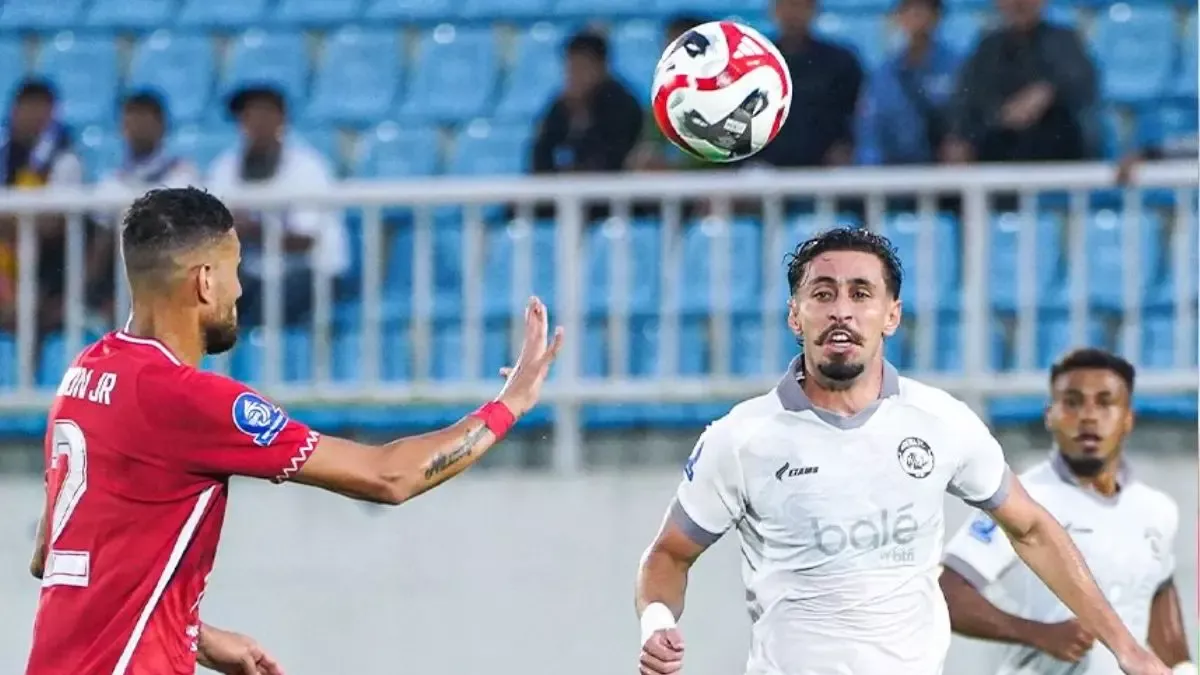 Duel Sengit di Kanjuruhan: Mampukah Arema FC Redam Kejutan Bhayangkara Presisi Lampung FC?