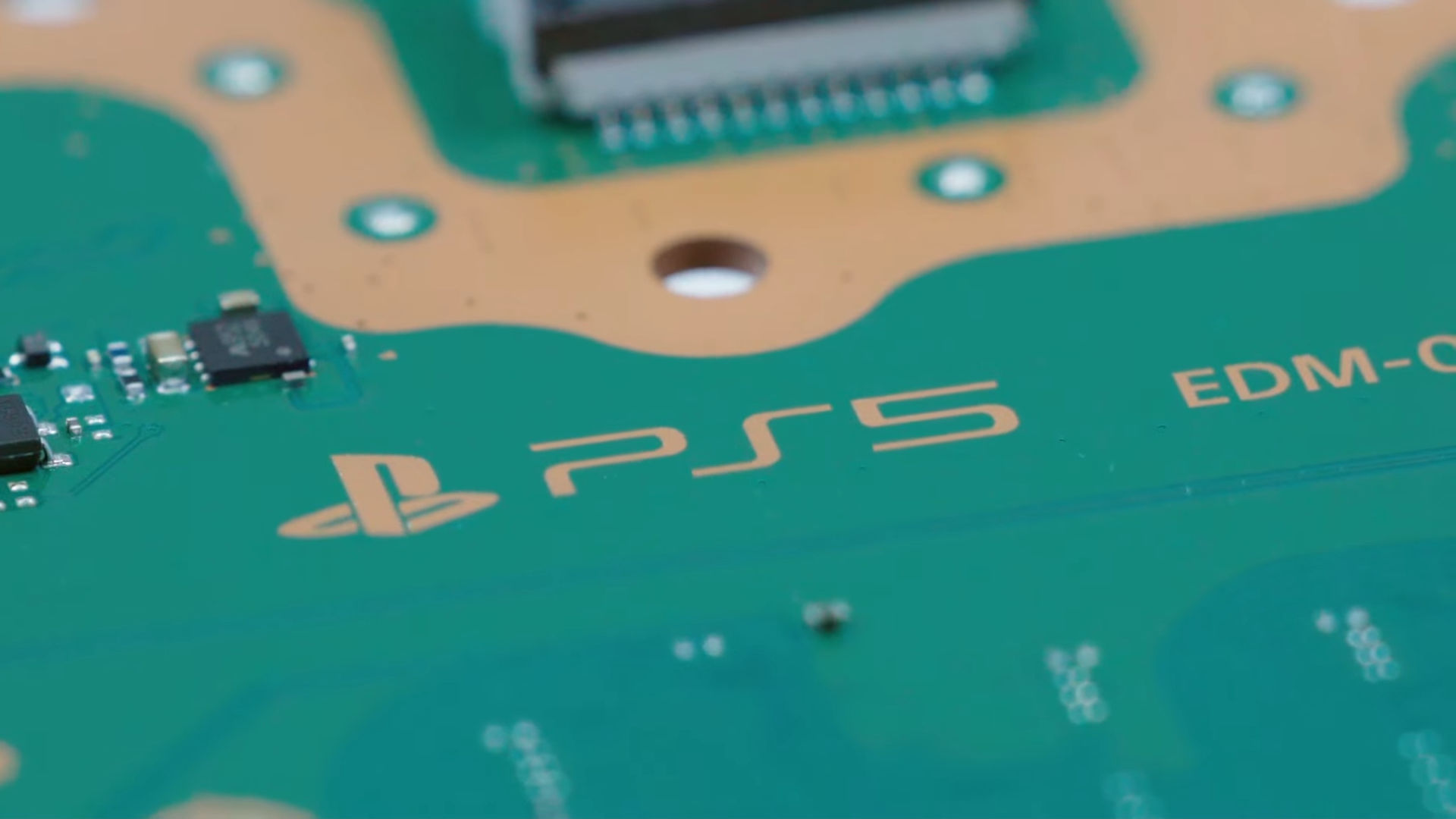 Era Baru Konsol: Proyek Emulator AnyPS5 Berhasil Bongkar Instruksi Grafis PlayStation 5