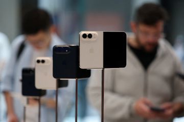 Era Baru Ponsel Lipat Apple: iPhone Duo Resmi Meluncur, Antusiasme Pembeli di Australia Luar Biasa