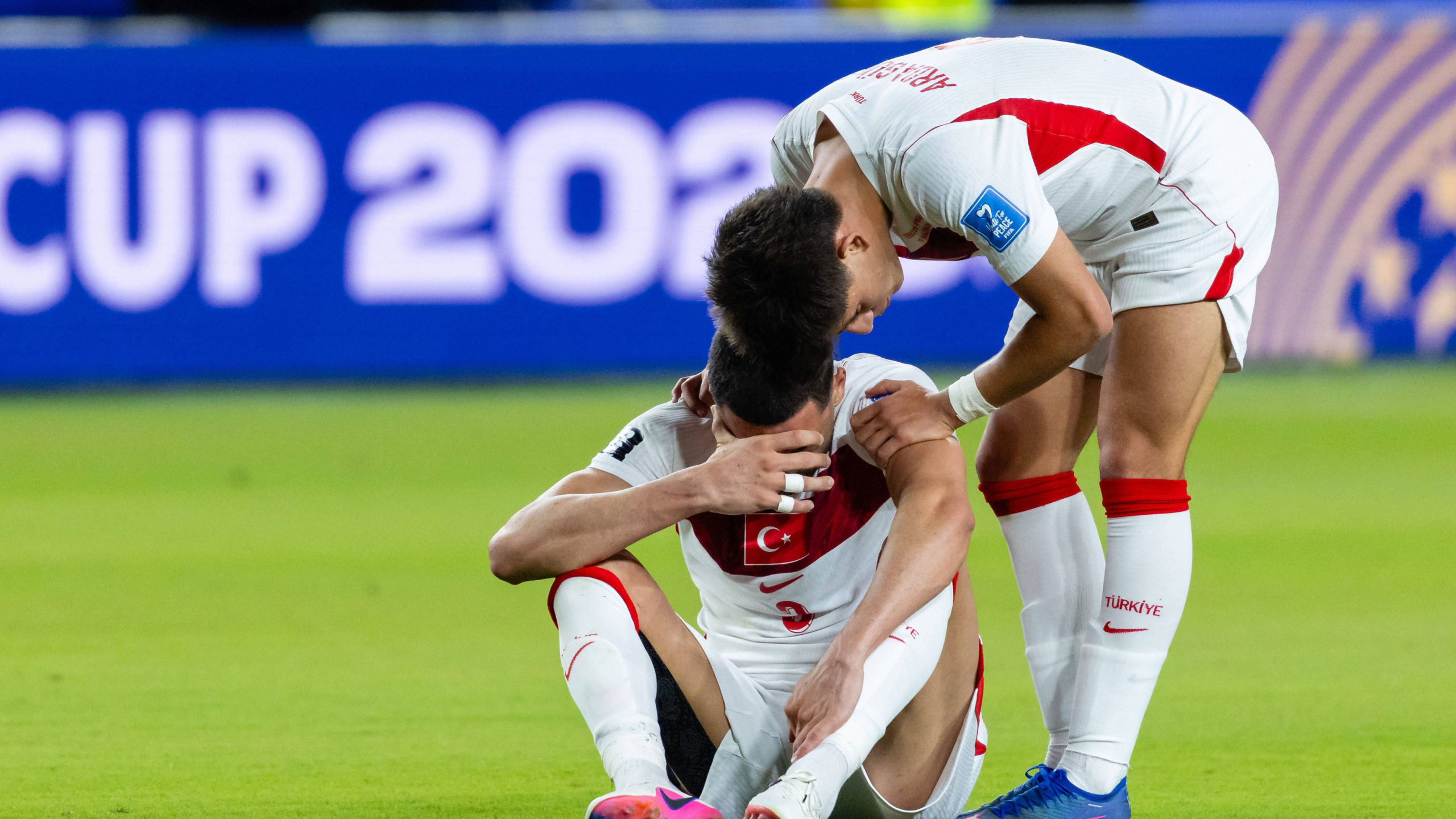 Evaluasi Pasca Kekalahan: Mengapa Montella Bela Pemain Turki Usai Ditundukkan Belgia?